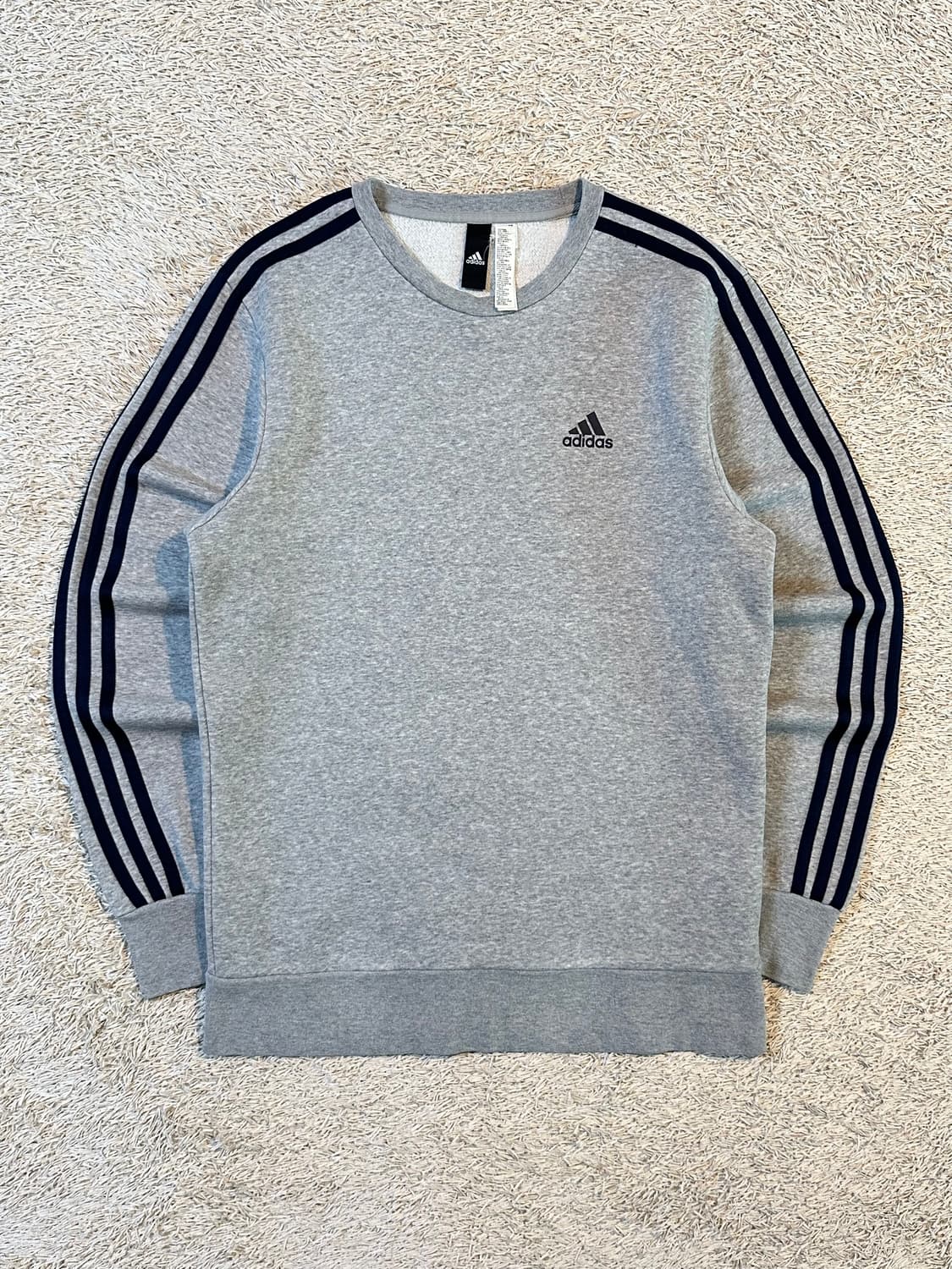 아디다스 ADIDAS 삼각로고 사이드라인 맨투맨 그레이 상품이미지1