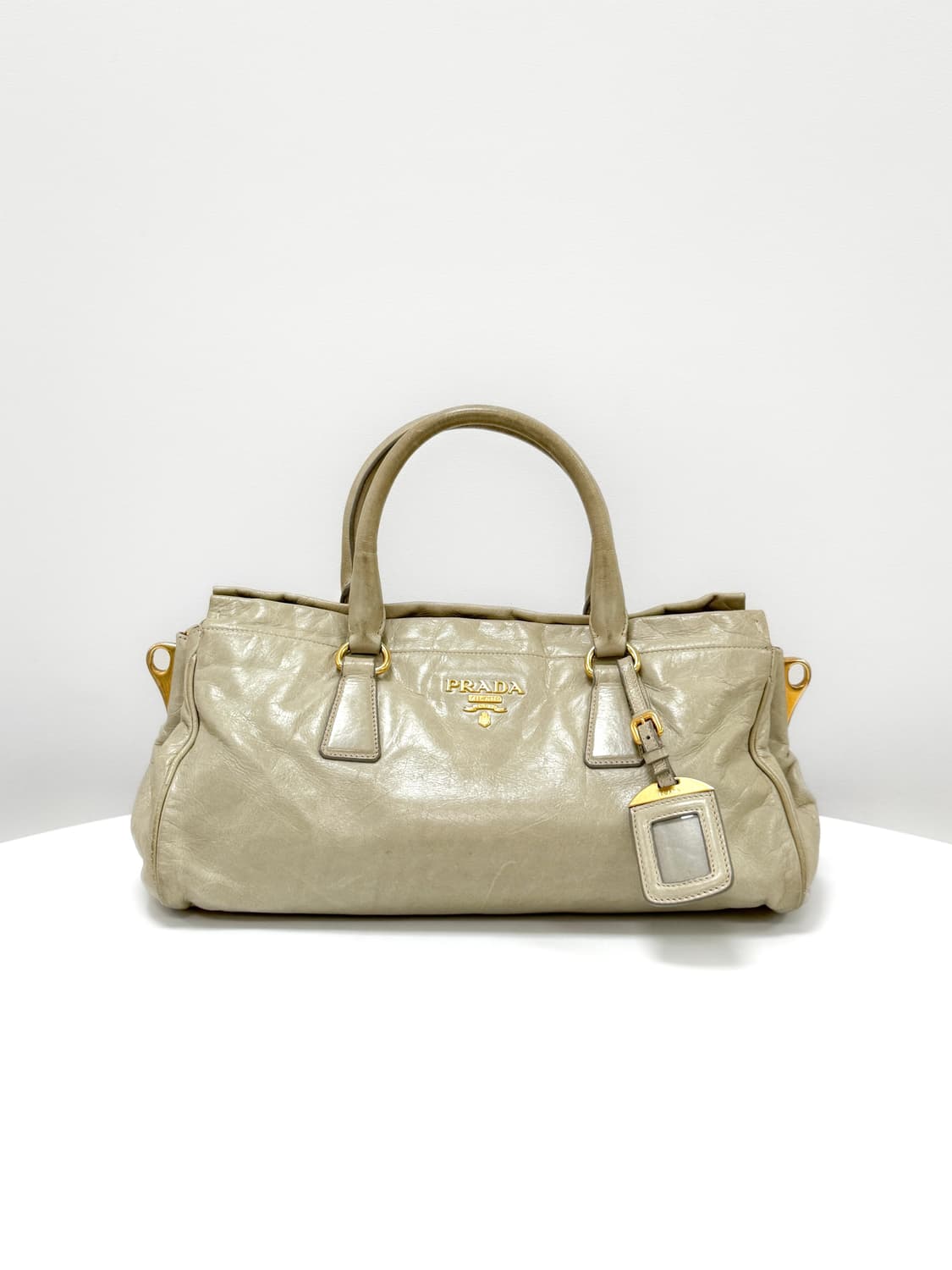 프라다 비텔로 샤인 레더 이스트웨스트 토트백 상품이미지3