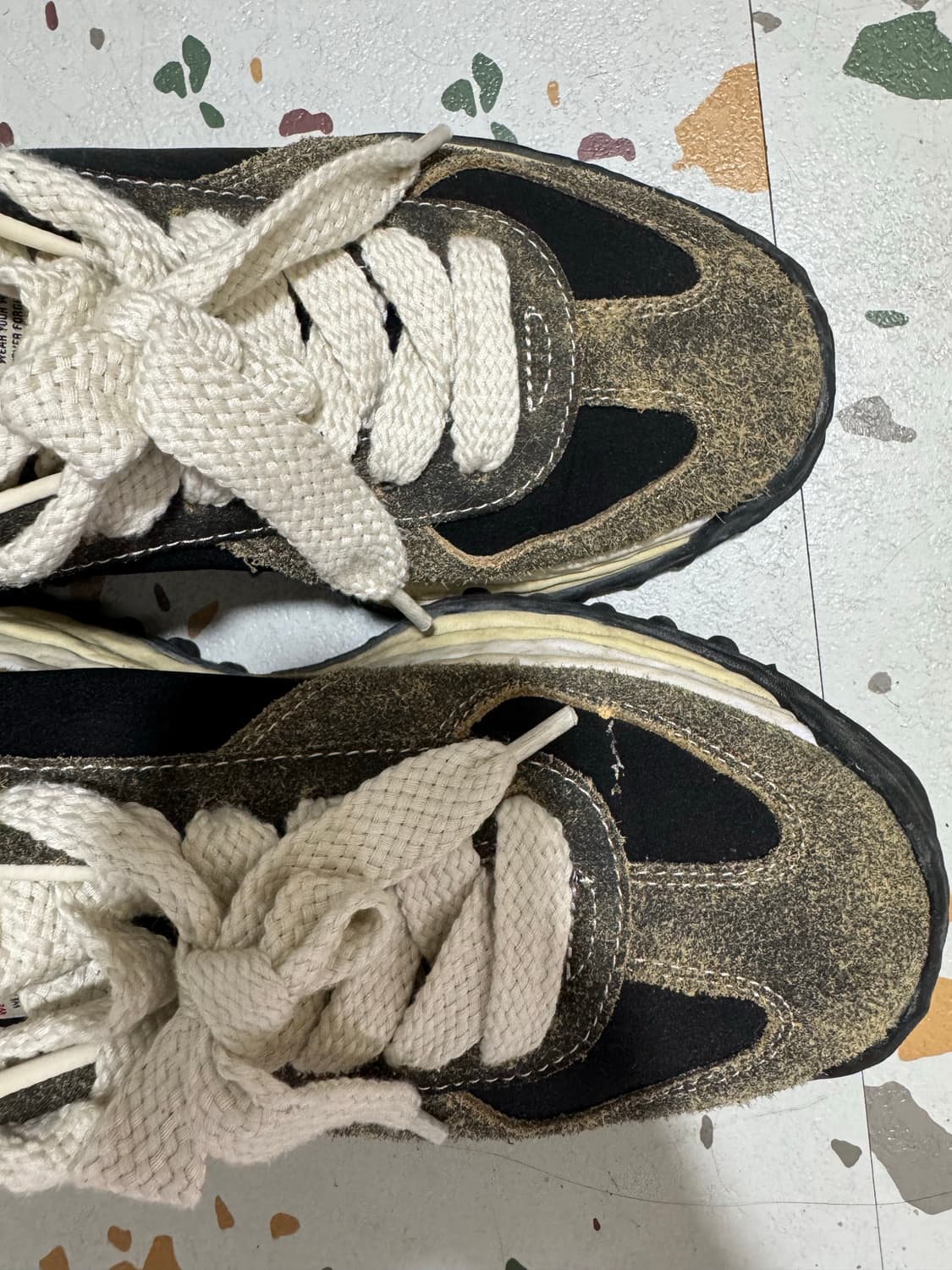 [42] 미하라 야스히로 래리 빈티지 스니커즈 블랙 상품이미지3