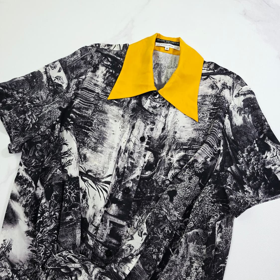 까르벵(Carven) 100% 실크 사파리 그래픽 점프수트 55 상품이미지6