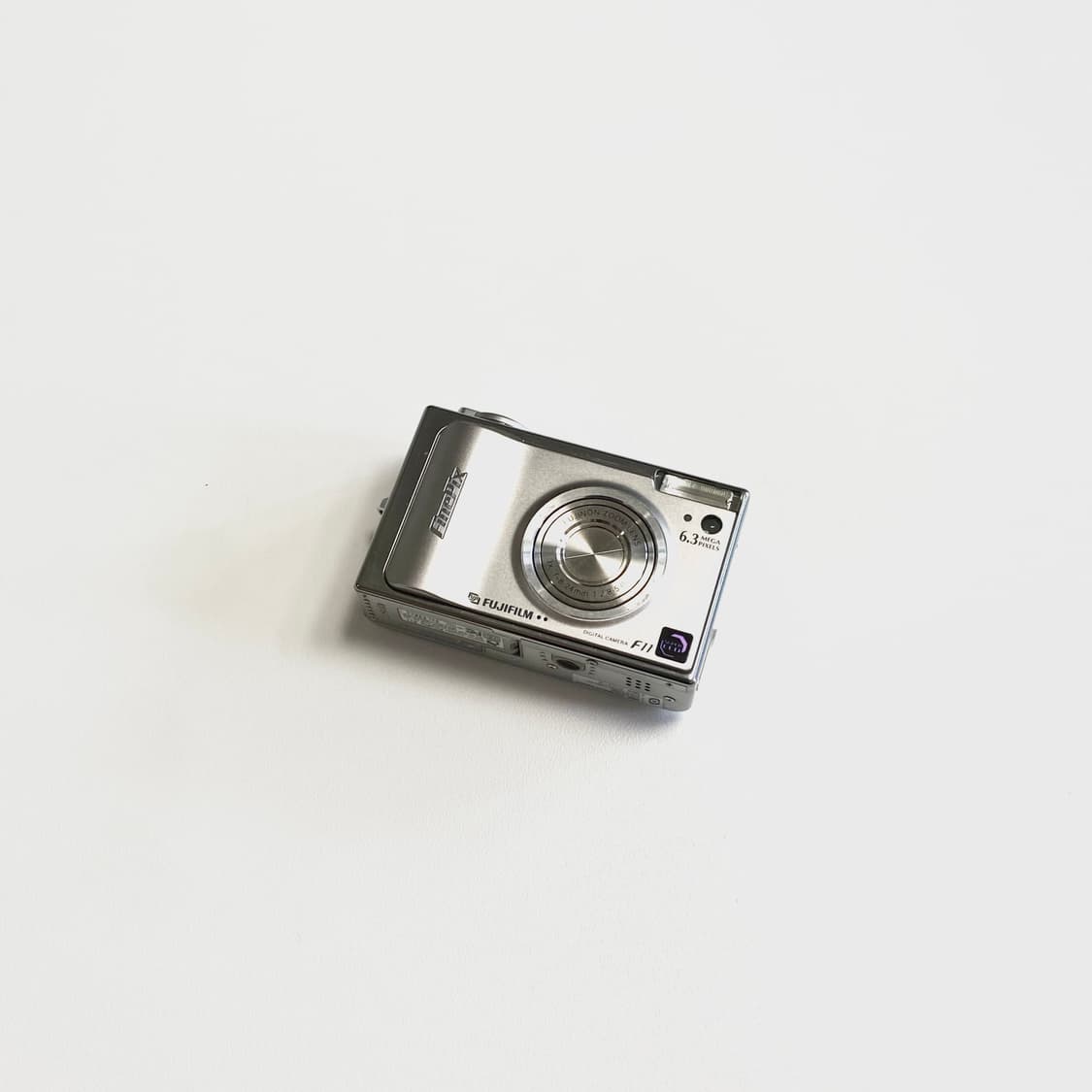 FujiFilm Finepix F11 상품이미지3