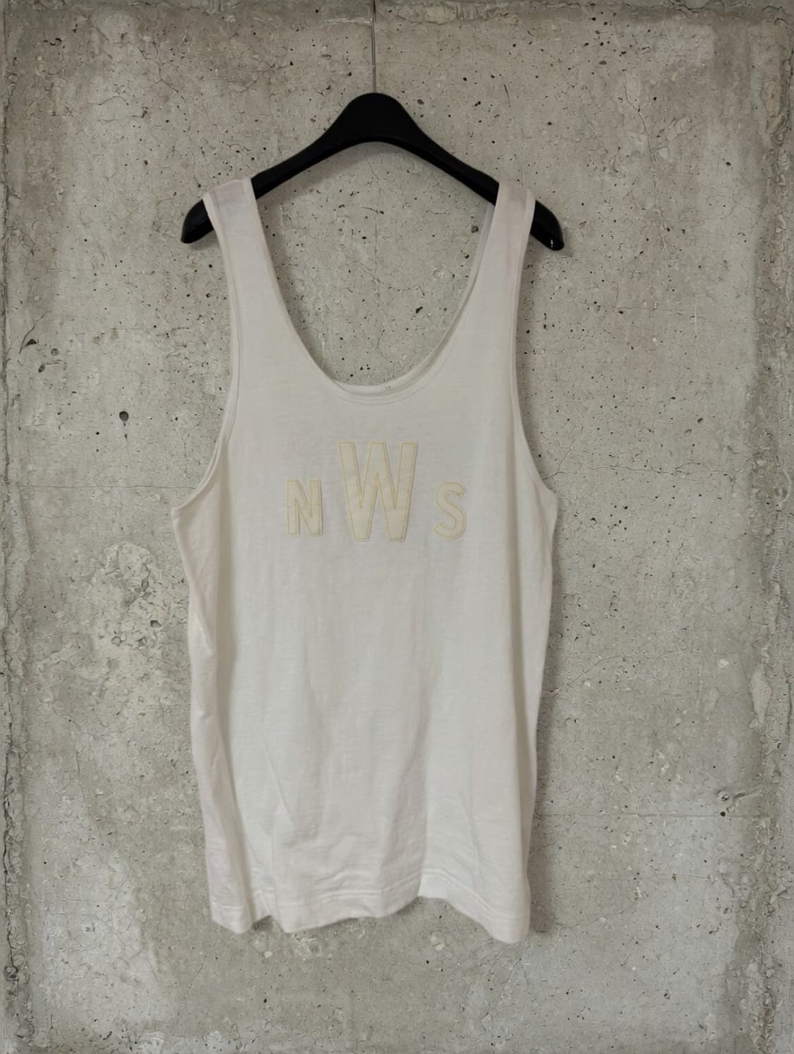Nowos 라인 탱크탑 SS시즌 한정판매 제품 상품이미지3