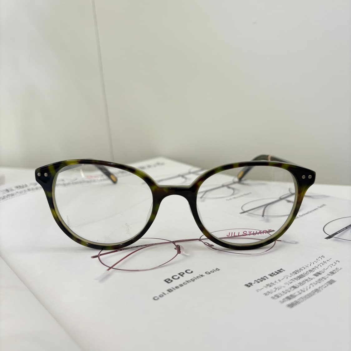 질스튜어트 빈티지 뿔테 안경 상품이미지1