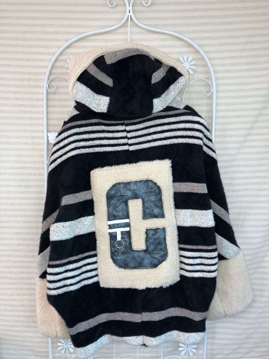 jpn vintage 아이보리 블랙 배색 후드 후리스 y2k 스트릿 갸루 상품이미지2