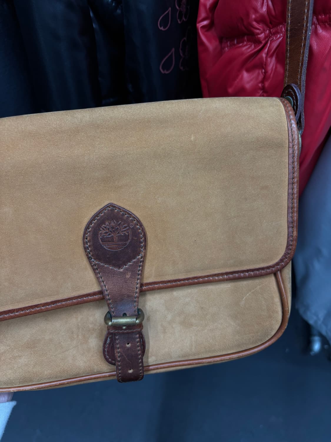 팀버랜드 누벅 숄더백  상품이미지7