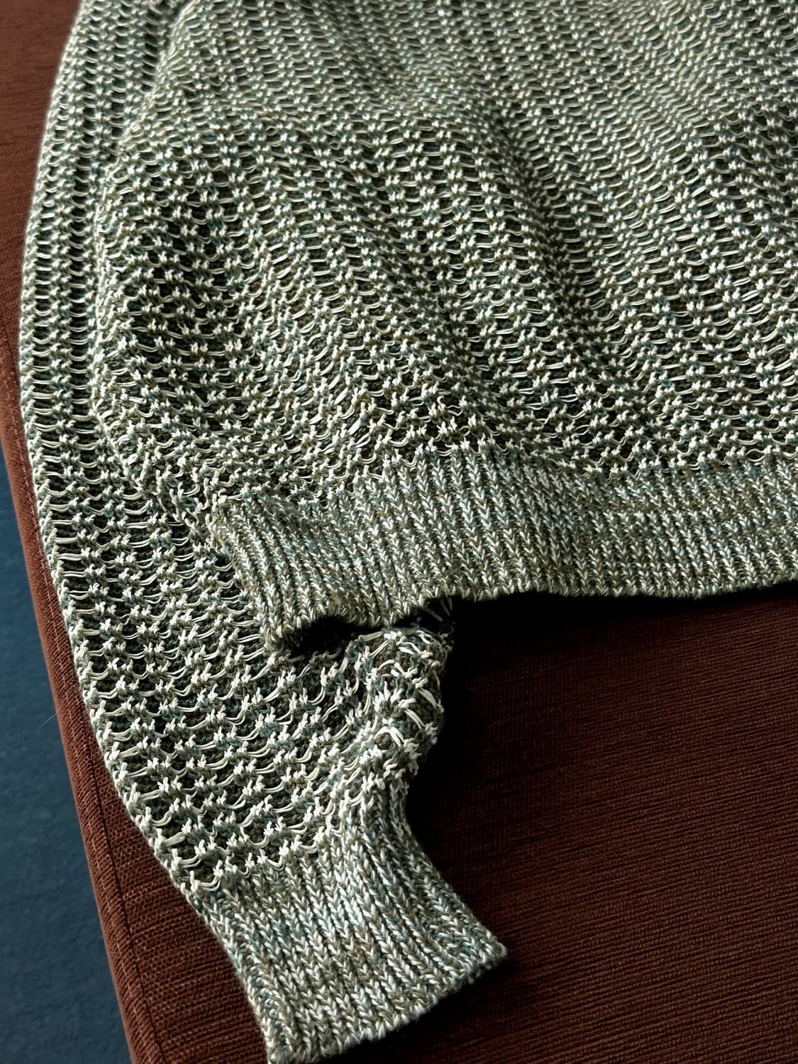 Loose gauge linen cotton v-neck knit 상품이미지7