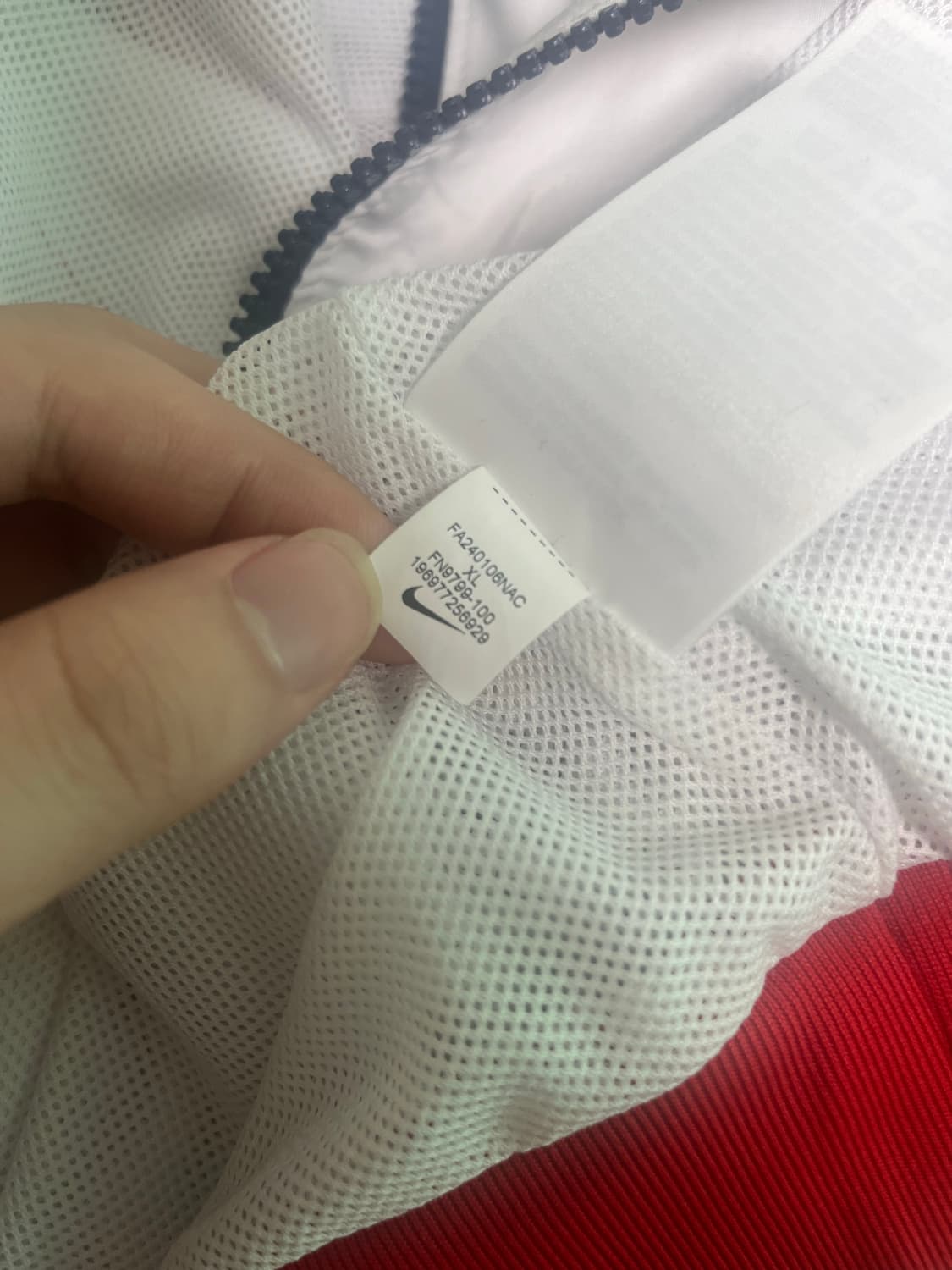 파리생제르망 바람막이 XL 상품이미지6