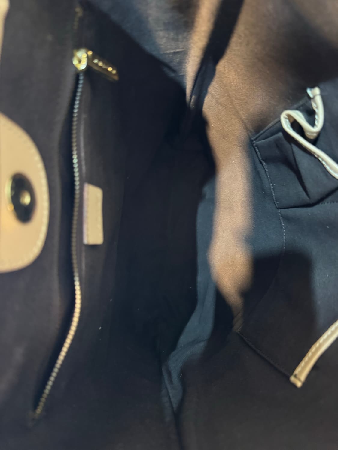 셀린느 마카담 토트백 상품이미지4