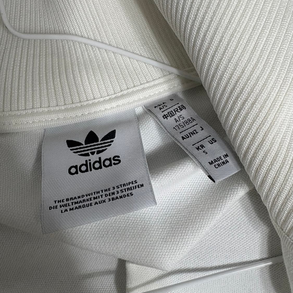 아디다스 독일 베켄바우어 트랙 탑 오프 화이트 상품이미지3