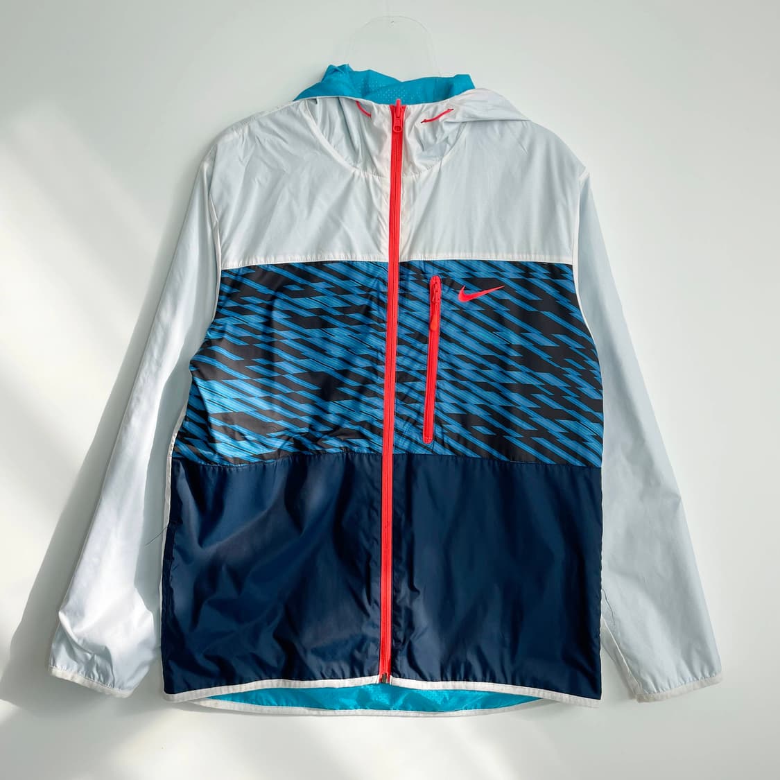 C2 나이키 리버시블 바람막이 자켓 95사이즈 상품이미지1