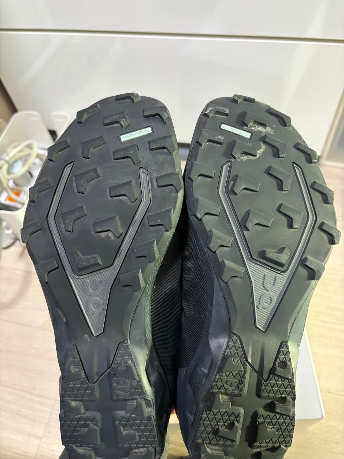 275) 온러닝 파프 클라우드벤쳐 블랙 상품이미지4