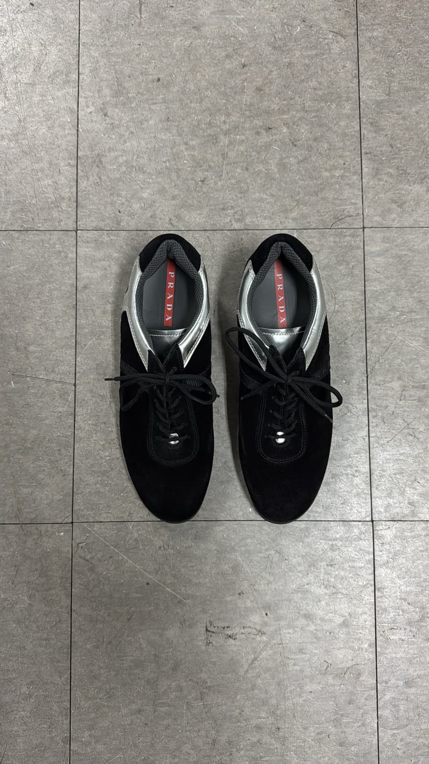 90s 프라다 스웨이드 스니커즈 상품이미지3