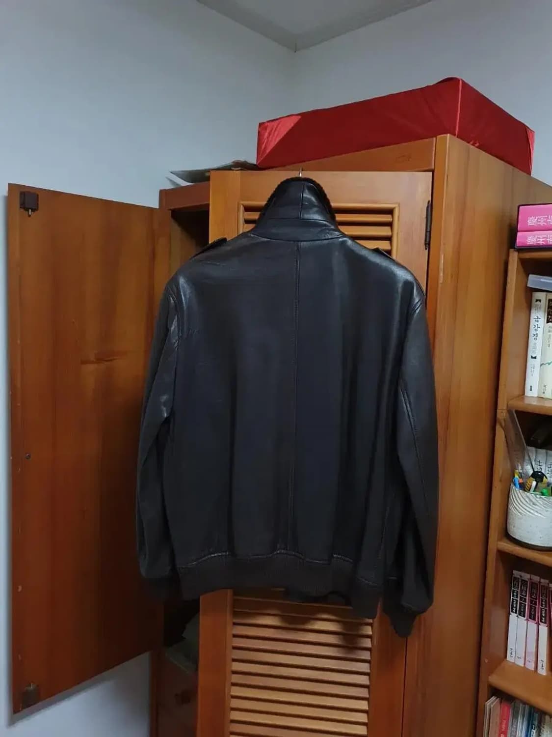 듀퐁 양가죽 목칼라 퍼 메이드 인 이태리 g-1 자켓 M사이즈 상품이미지10