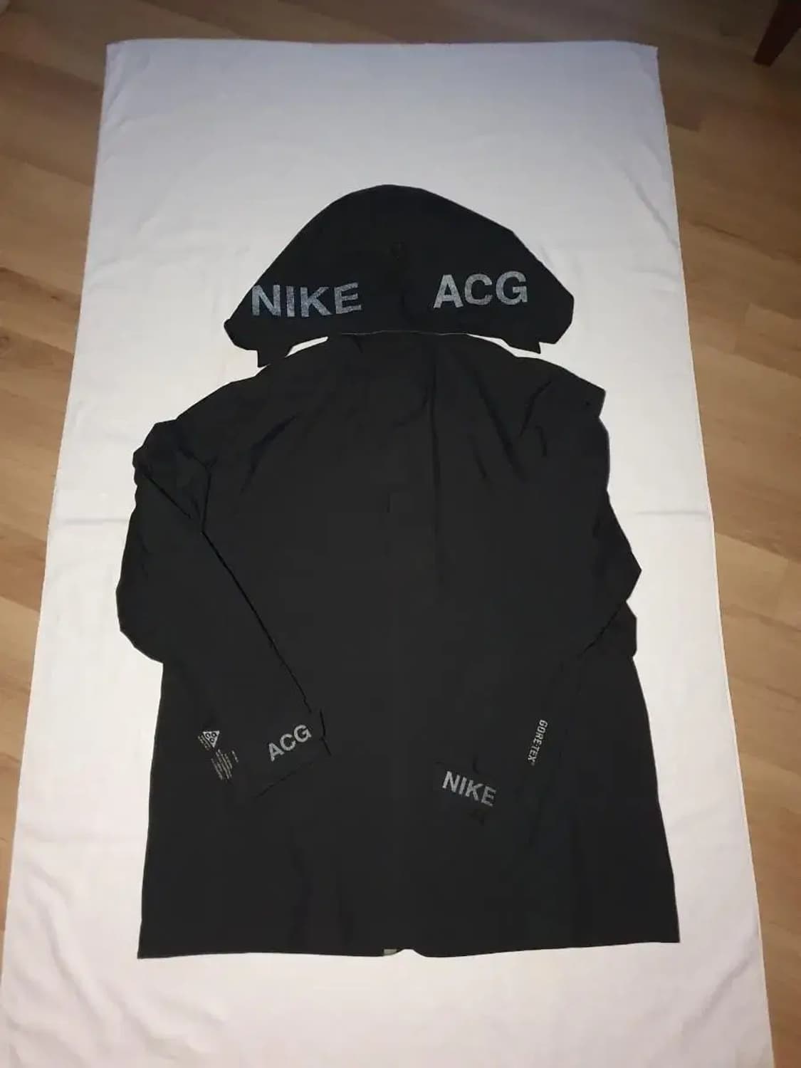 현재품절 정품 XL 고어택스 나이키 ACG 스카치 바람막이 경량패딩 블랙 상품이미지1