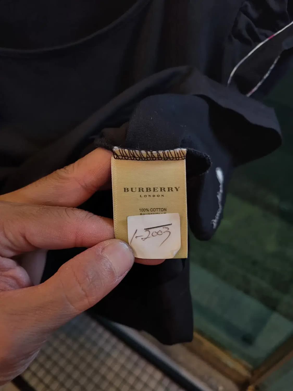 버버리 여성 노바체크 어깨 셔링 퍼프 반팔 M사이즈 상품이미지6