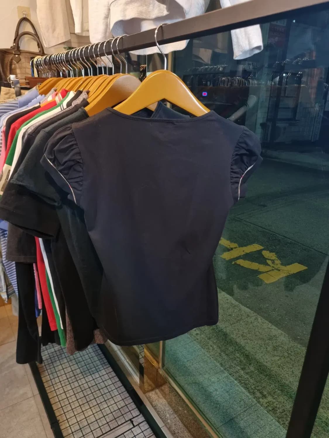 버버리 여성 노바체크 어깨 셔링 퍼프 반팔 M사이즈 상품이미지7