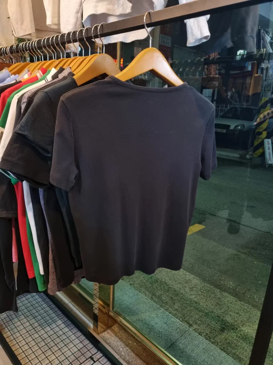 에르메스 최고급 대장급 끝판왕 유넥 각인단추 반팔 니트 티셔츠 40사이즈 상품이미지6