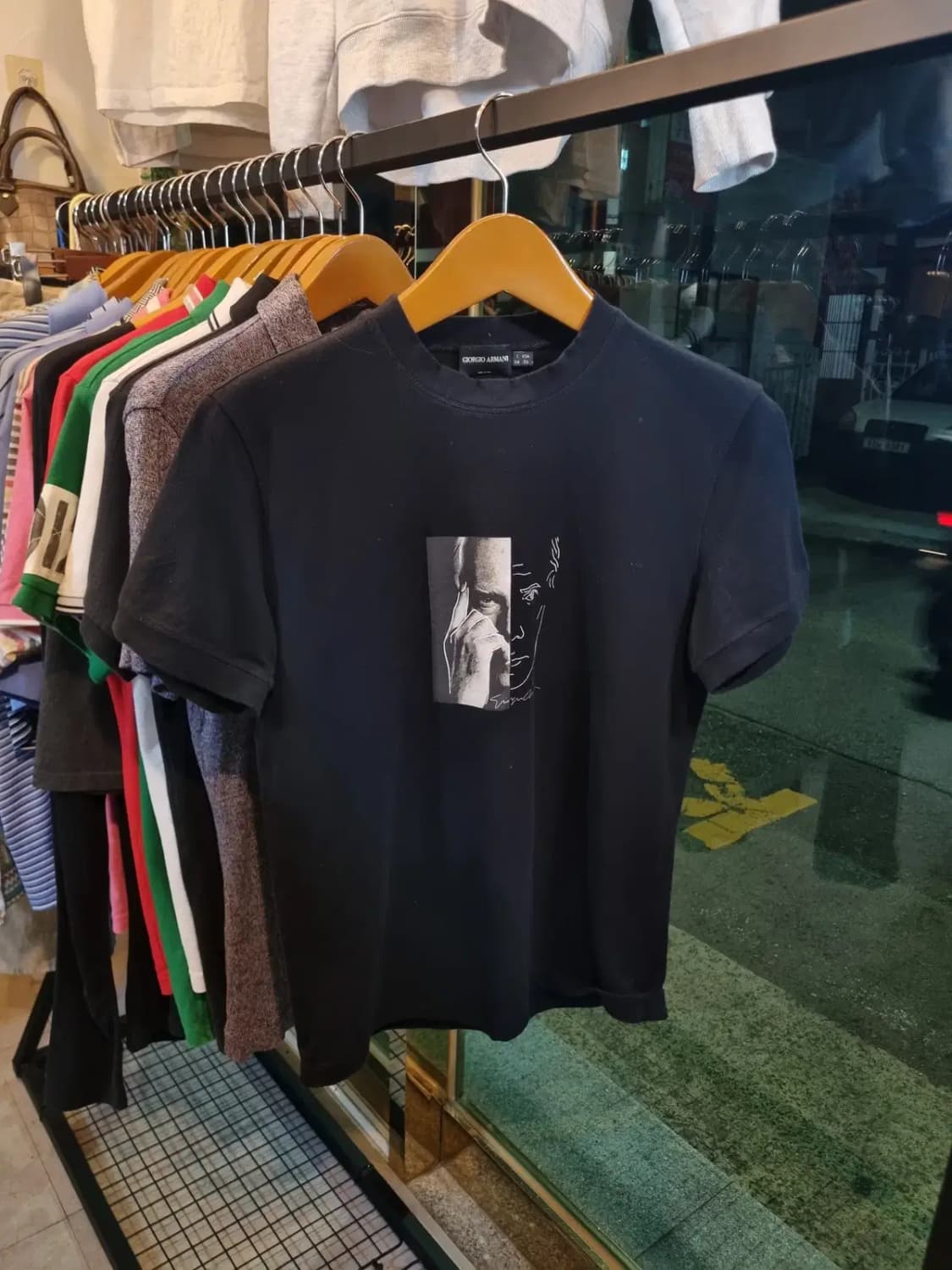 조르지오 아르마니 디자이너 페이스 프린팅 티셔츠 105사이즈 상품이미지1