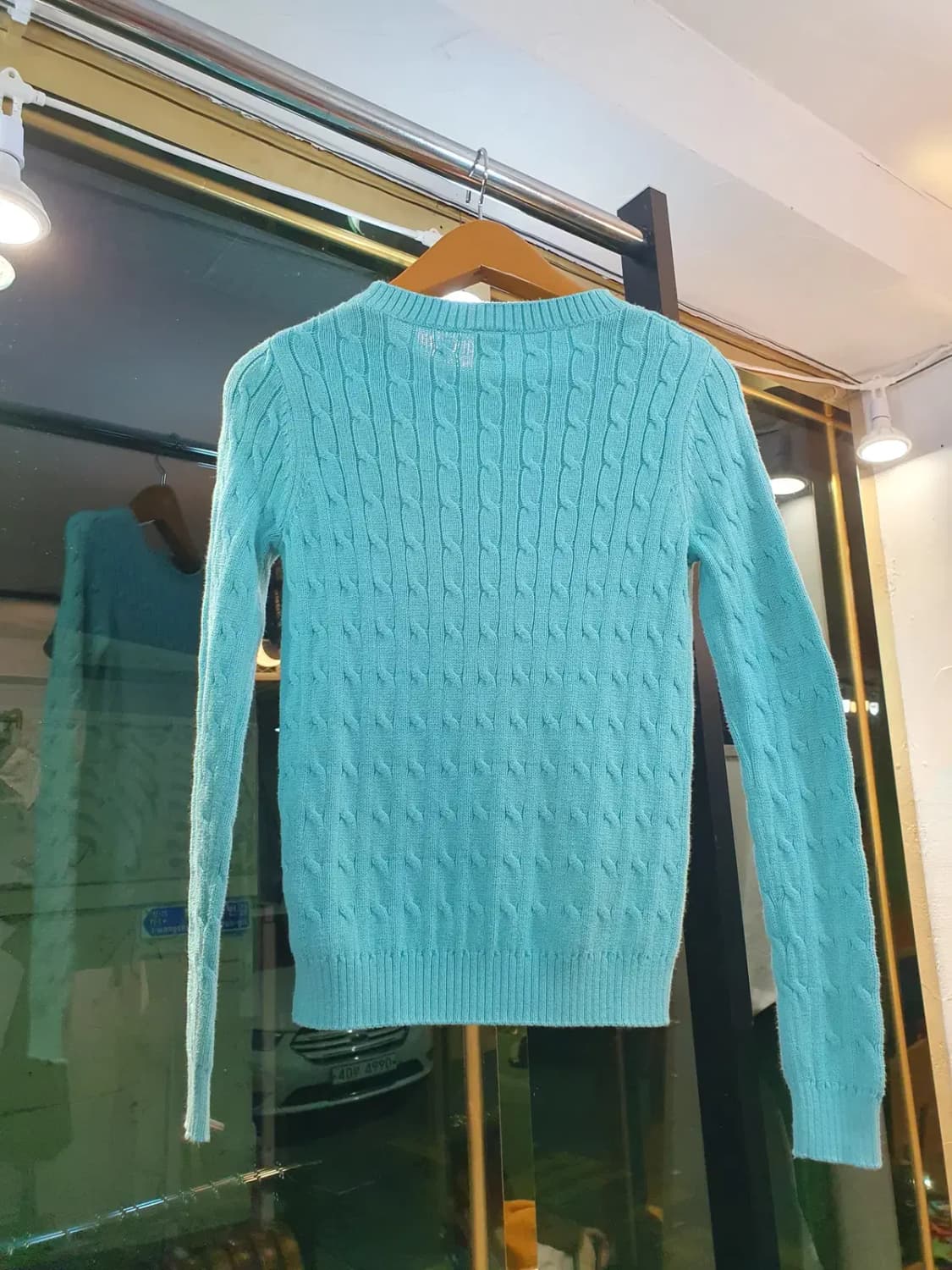 라코스테 예쁜 하늘색 화이트 악어 로고 꽈배기 니트 XS사이즈 상품이미지6