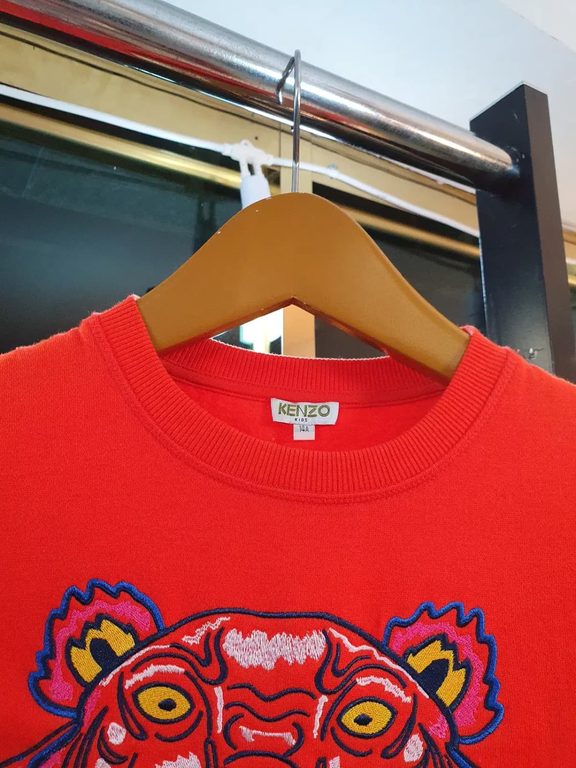 겐조 140 키즈 타이거 자수 맨투맨 레드 상품이미지5