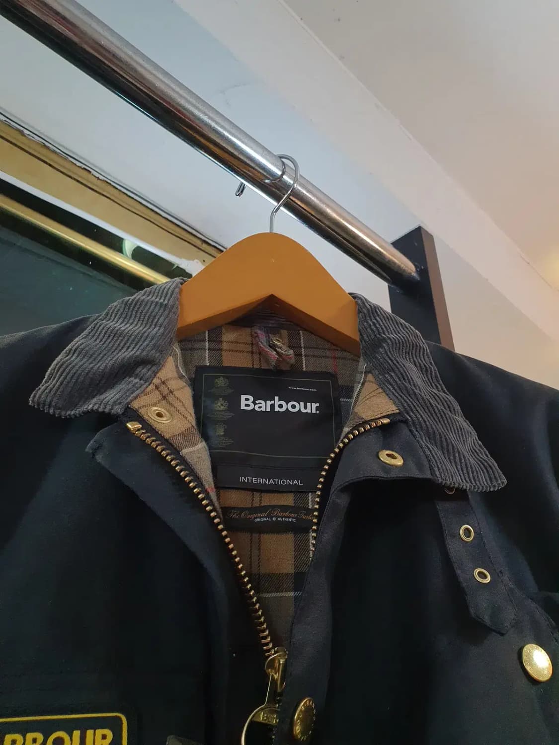 실사이즈 S~M 바버 인터네셔널 자켓 블랙 36 상품이미지3