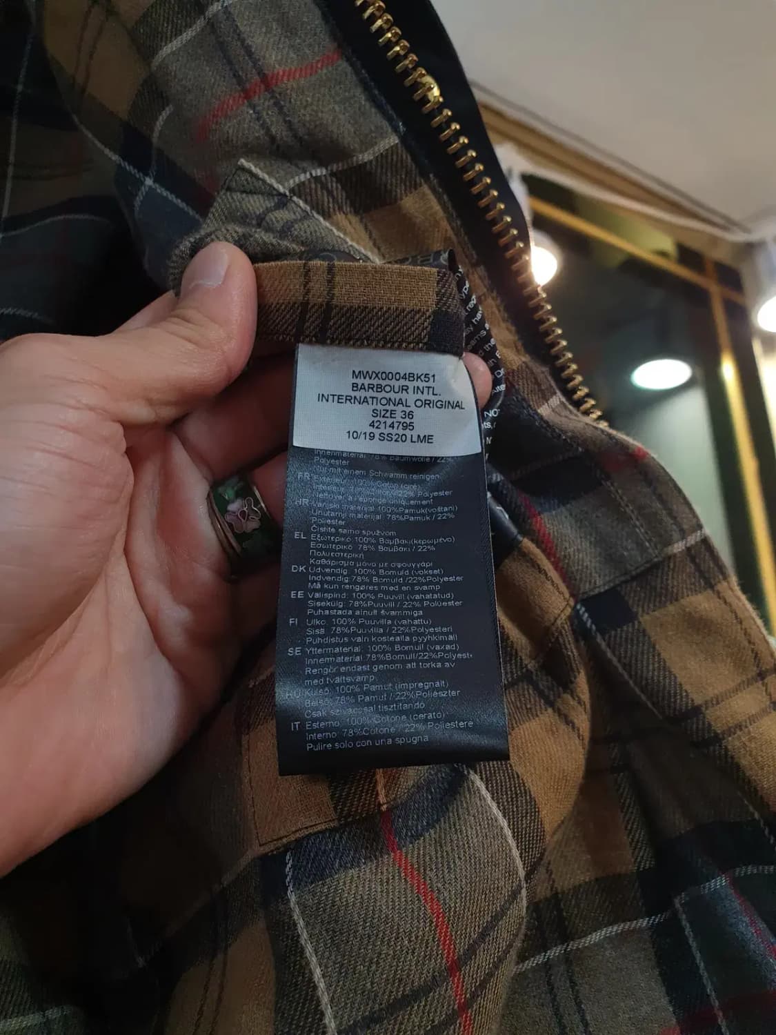 실사이즈 S~M 바버 인터네셔널 자켓 블랙 36 상품이미지7