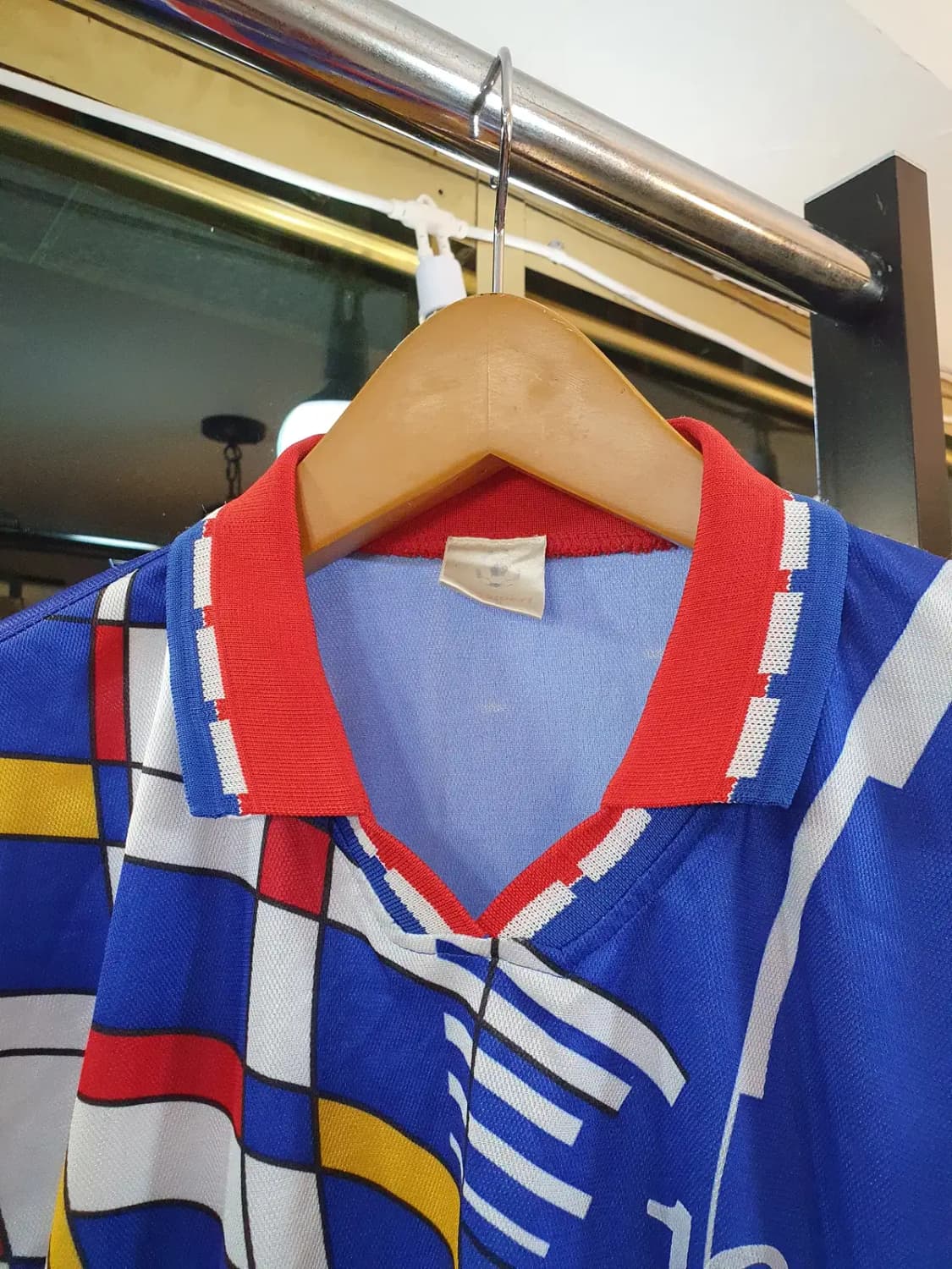 뒤르셀도프 블록코어 올드스쿨 끝판왕 대장급 축구복 실사이즈 XL 상품이미지3