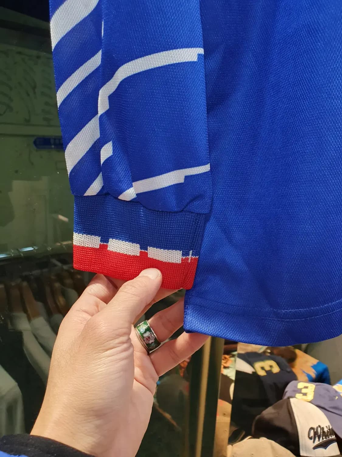 뒤르셀도프 블록코어 올드스쿨 끝판왕 대장급 축구복 실사이즈 XL 상품이미지5