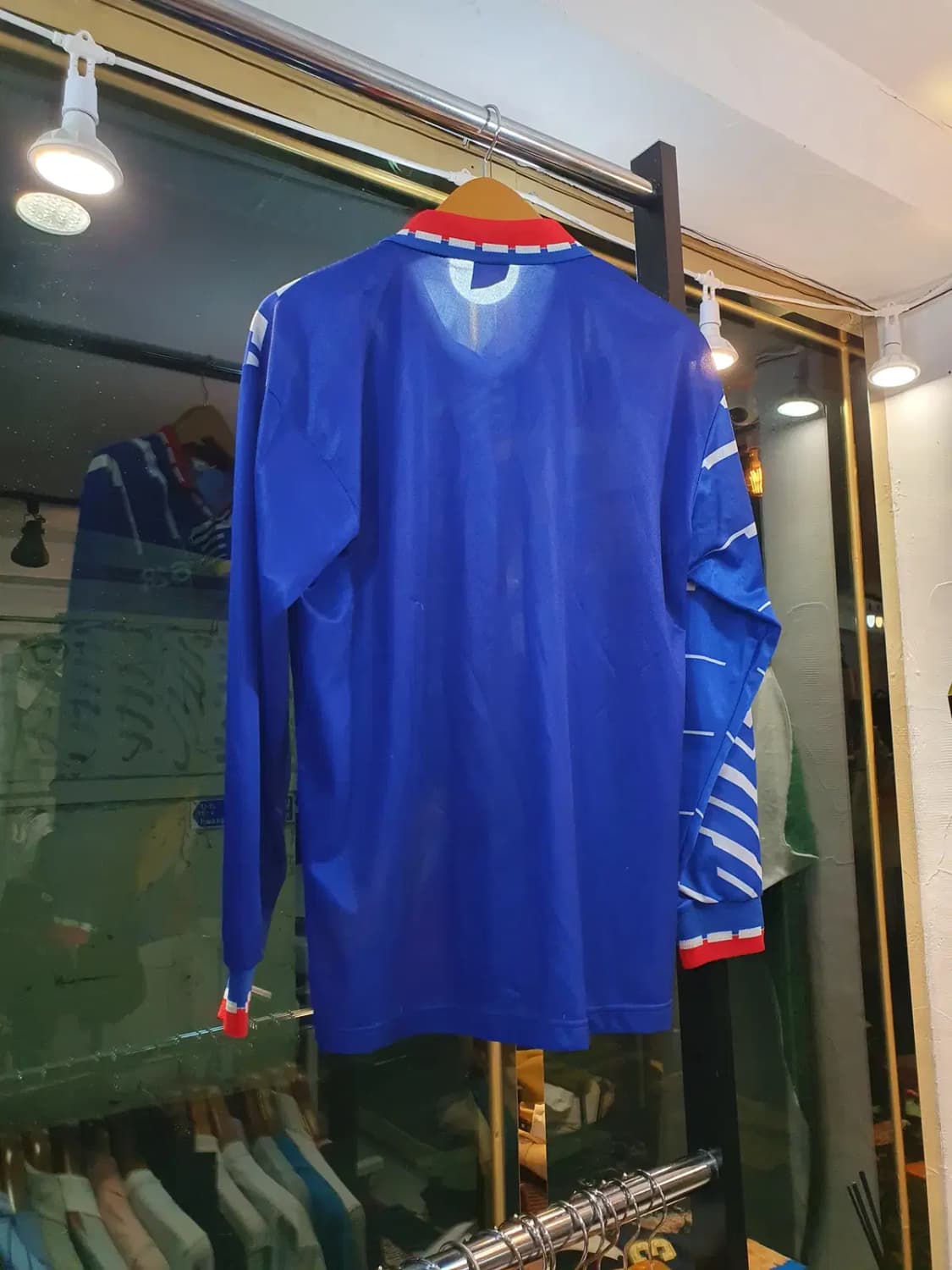 뒤르셀도프 블록코어 올드스쿨 끝판왕 대장급 축구복 실사이즈 XL 상품이미지6