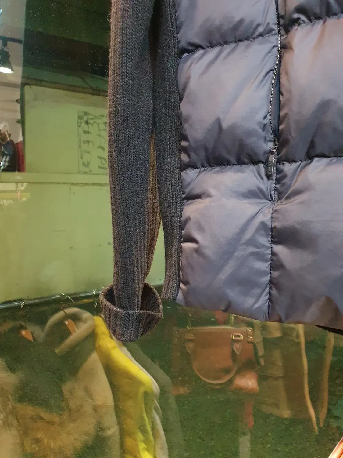 타이틀리스트 정품 L사이즈 캐시미어 혼방 거위털 골프 니트 패딩자켓 상품이미지4