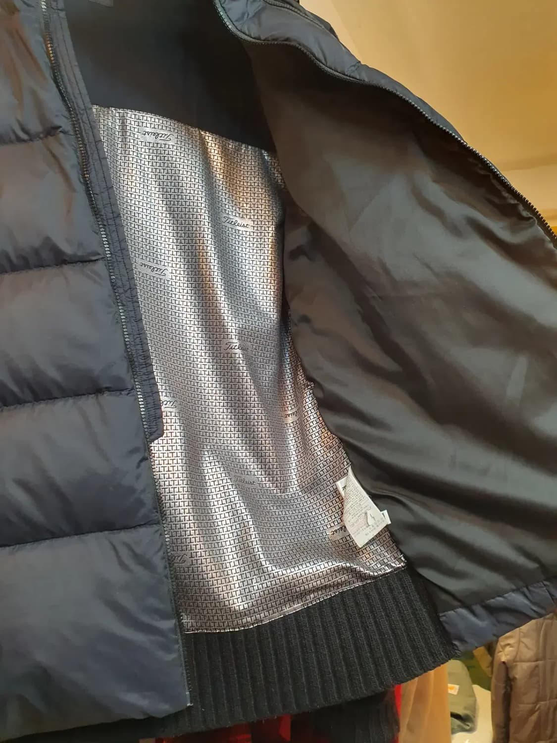 타이틀리스트 정품 L사이즈 캐시미어 혼방 거위털 골프 니트 패딩자켓 상품이미지6