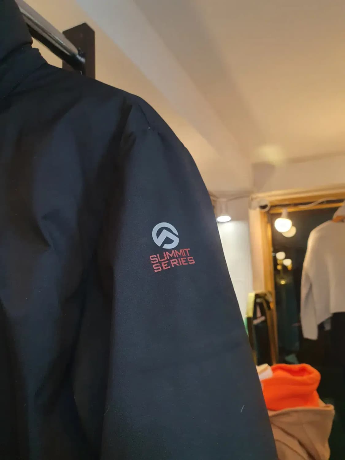 최고급 노스페이스 XL사이즈 서밋 시리즈 구스다운 패딩 상품이미지7