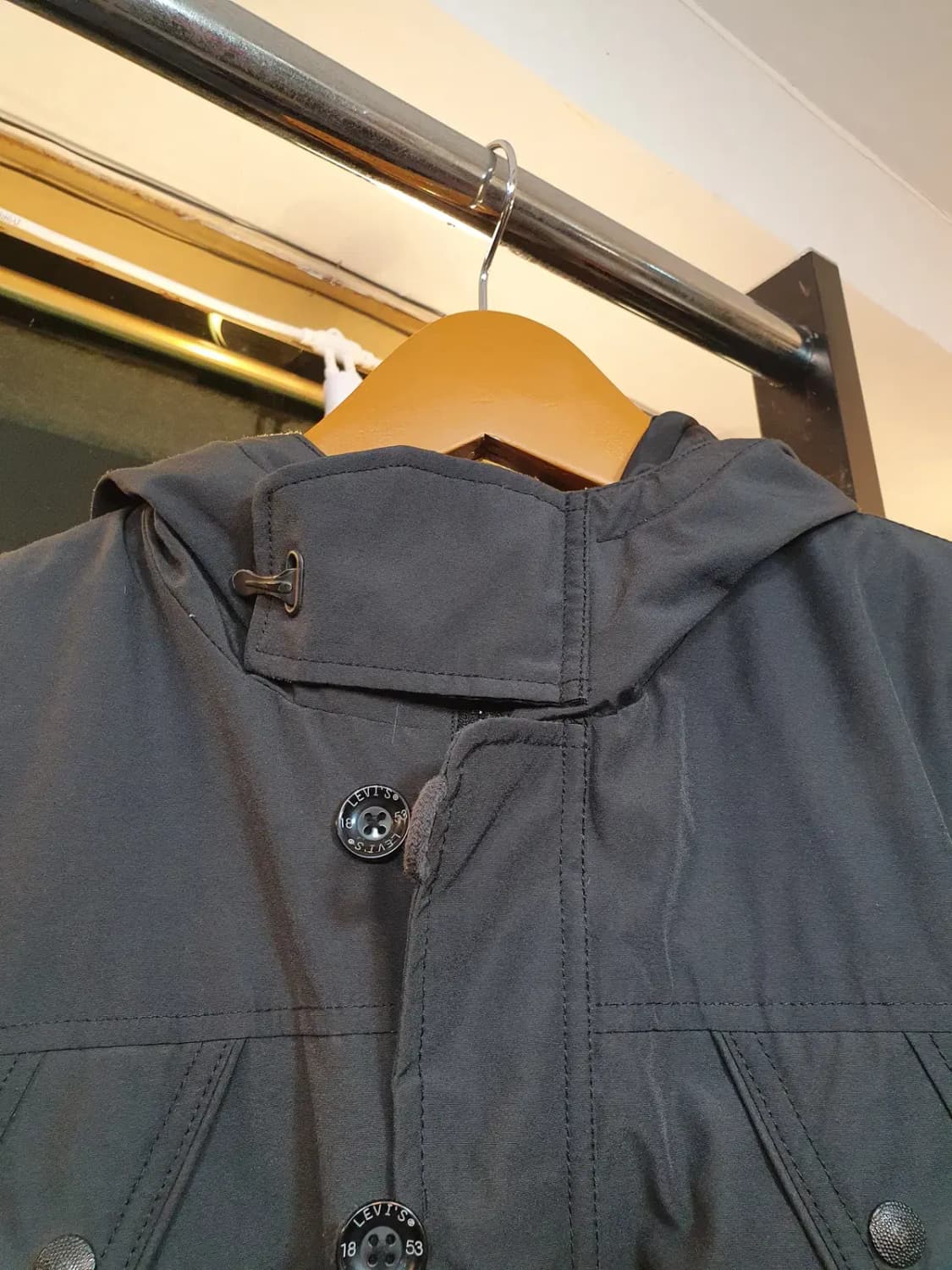 클래식 파이어맨 디테일 리바이스 블랙 패딩 L사이즈 상품이미지3