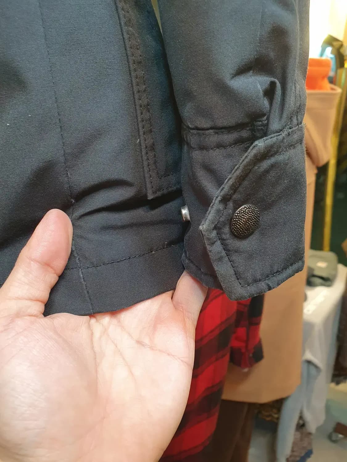 클래식 파이어맨 디테일 리바이스 블랙 패딩 L사이즈 상품이미지8