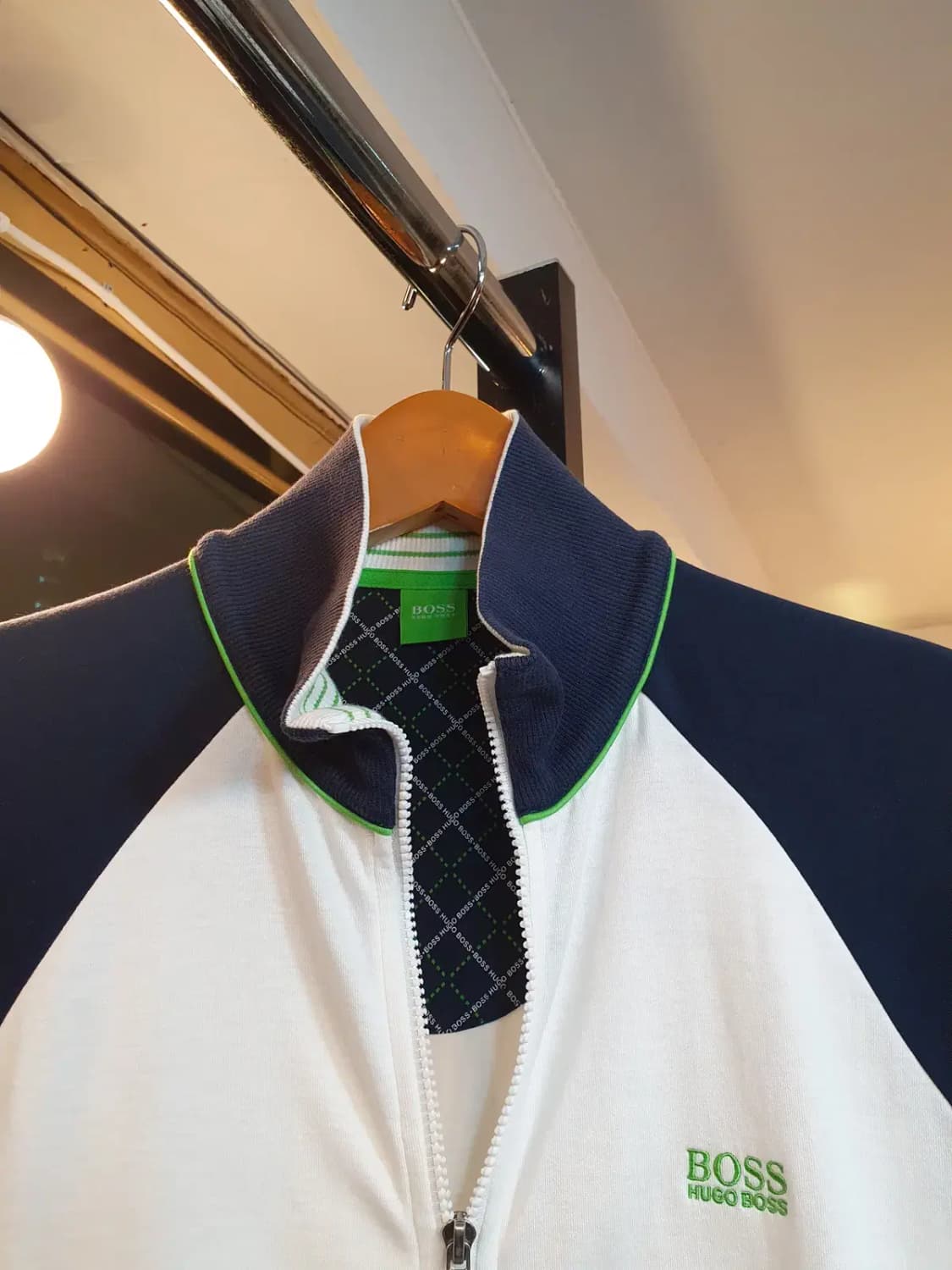 휴고보스 컬러블록 클래식 로고 자수 집업 자켓 L사이즈 상품이미지4