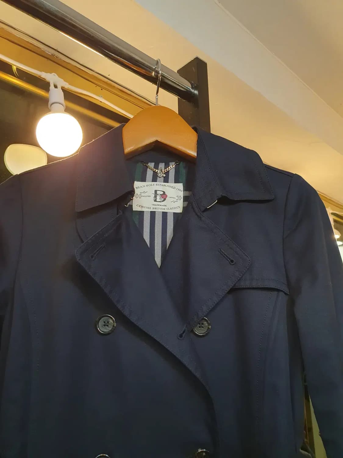 빈폴 안감 체크패턴 클래식 트렌치코트 95사이즈 상품이미지3