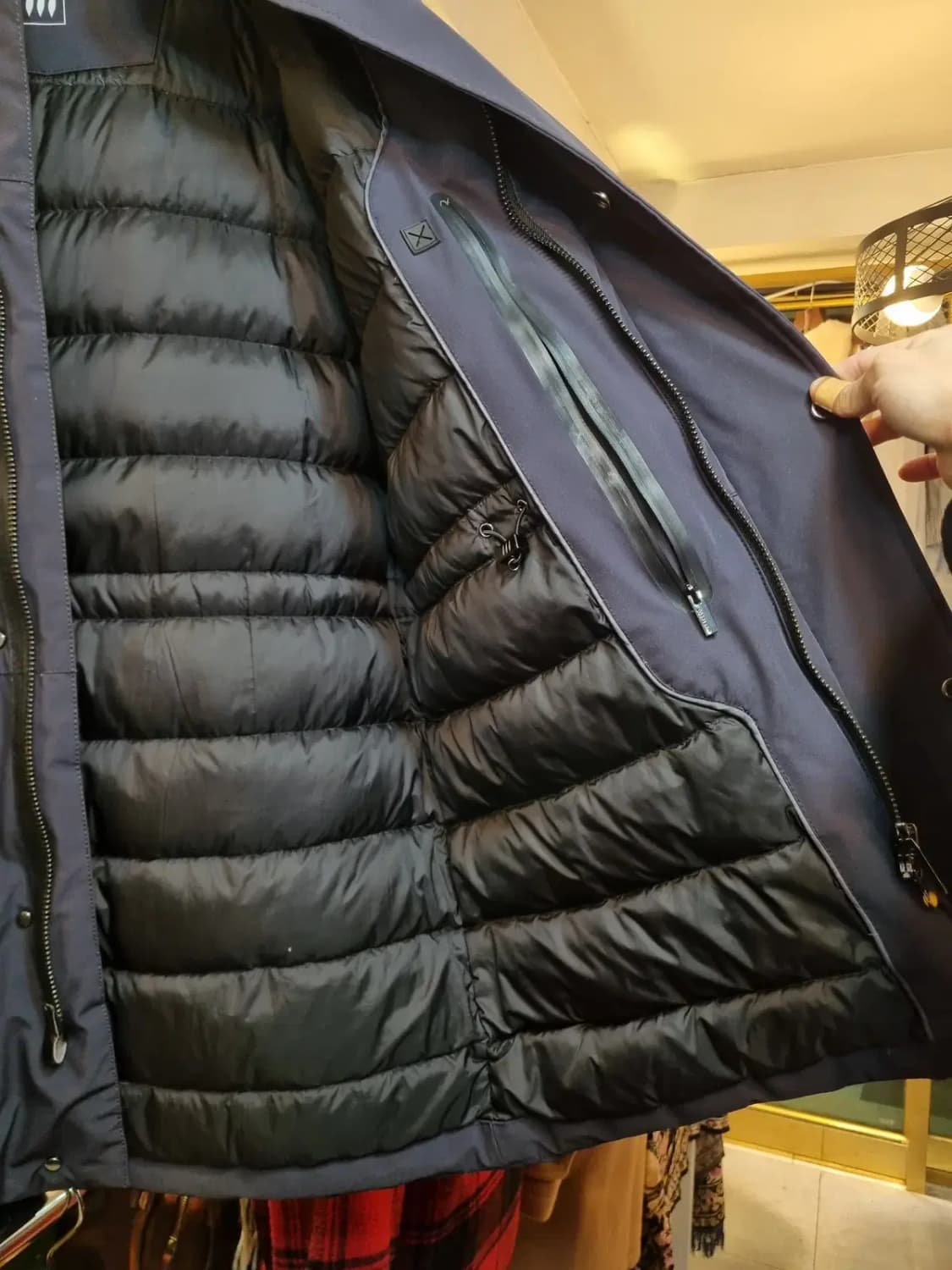 50사이즈 최고급 대장급 명품 이태리제작 헤트레고 거위털 구스다운 패딩 상품이미지7