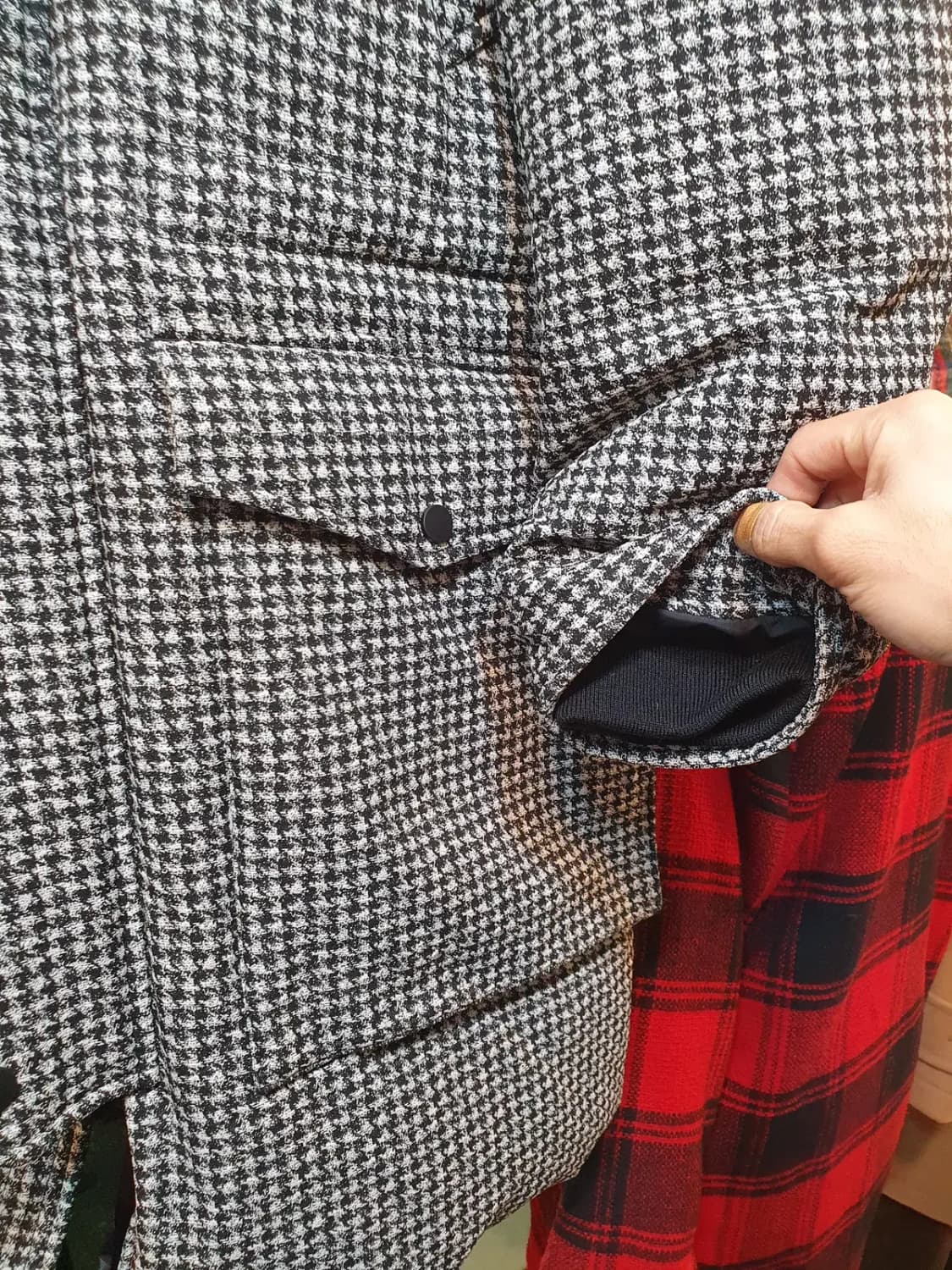 100사이즈 최고급 대장급명품 지이크 거위털구스다운 라쿤퍼 하운드투스패딩 상품이미지5