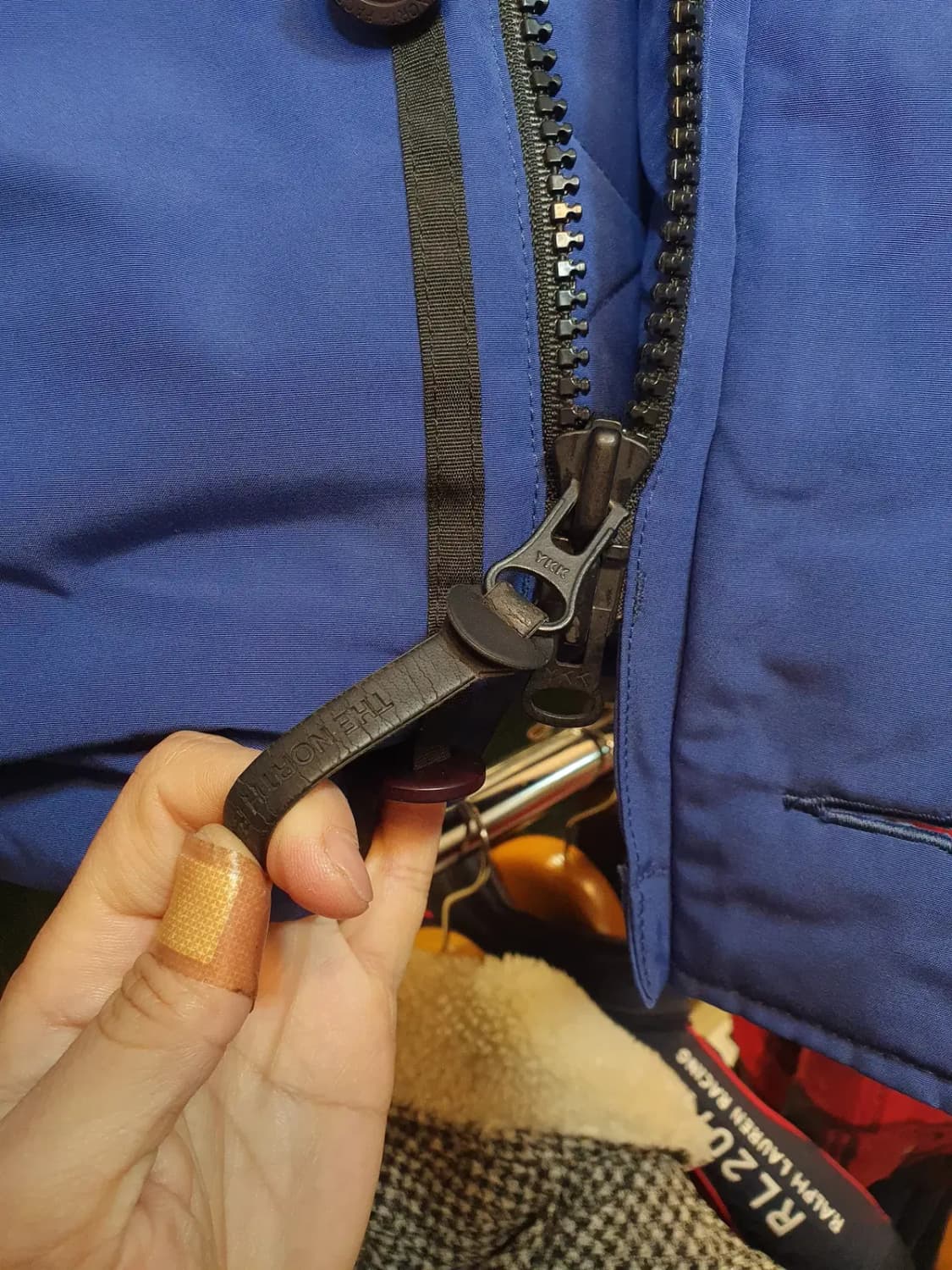 90사이즈 최고급 대장급 명품 노스페이스 800 거위털 구스다운 패딩 상품이미지5