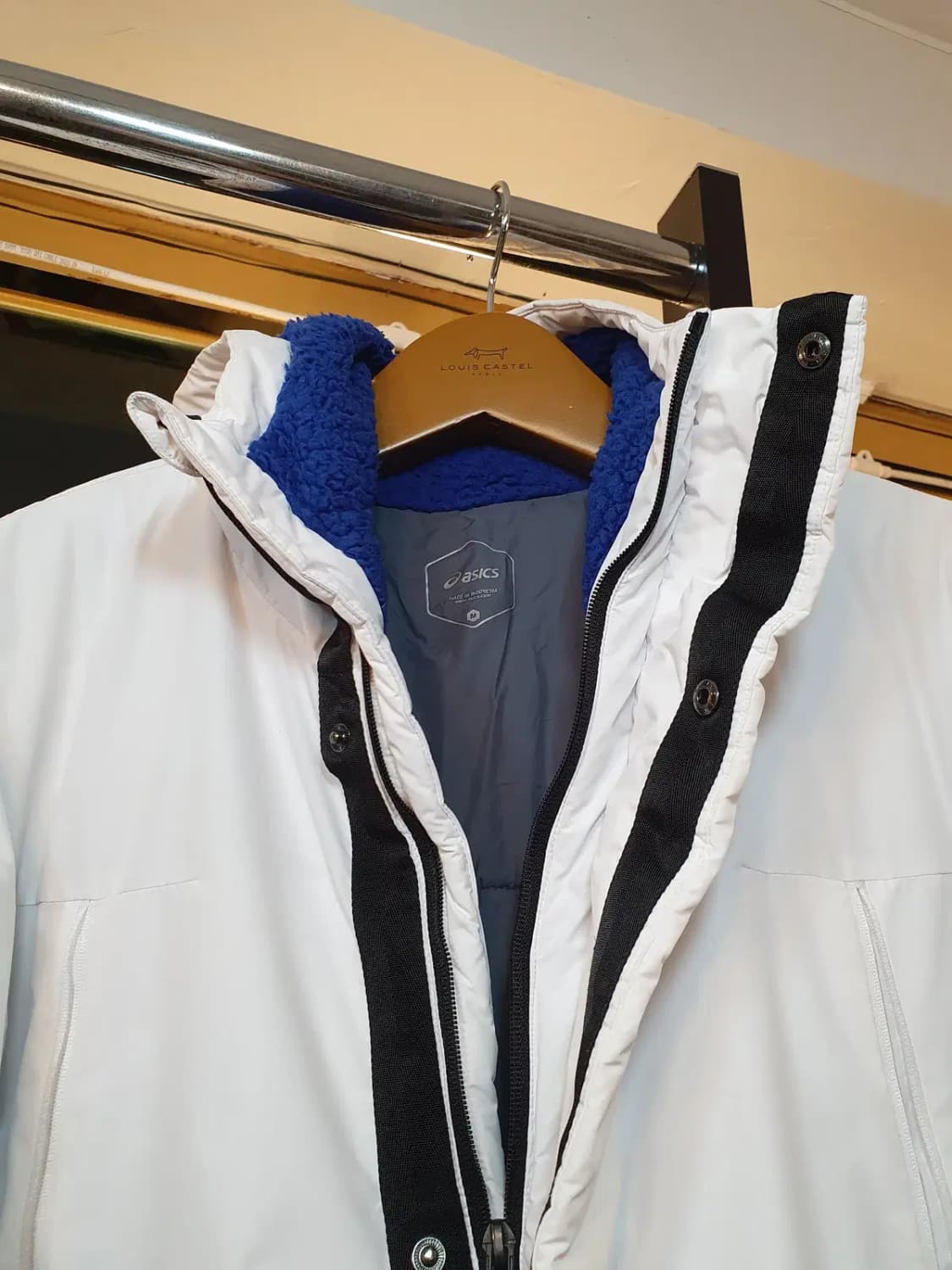 아식스 M사이즈 거의 새상품 양털 뽀글이 쉐르파 라이닝 패딩 상품이미지4