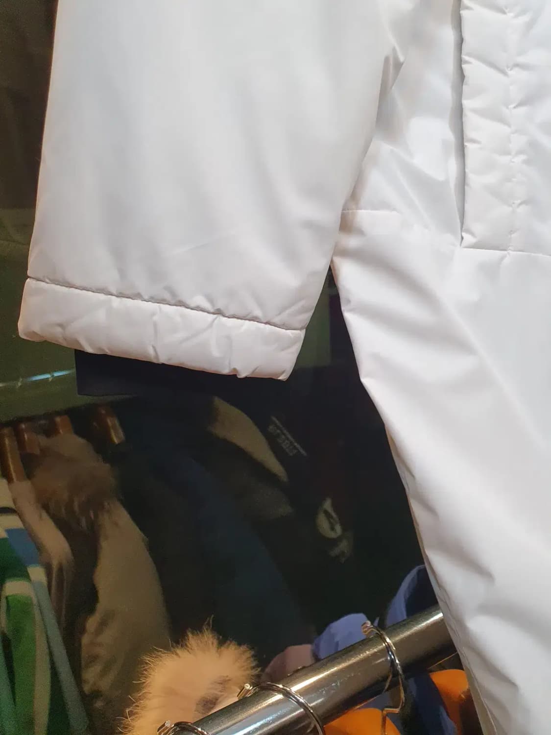 아식스 M사이즈 거의 새상품 양털 뽀글이 쉐르파 라이닝 패딩 상품이미지5