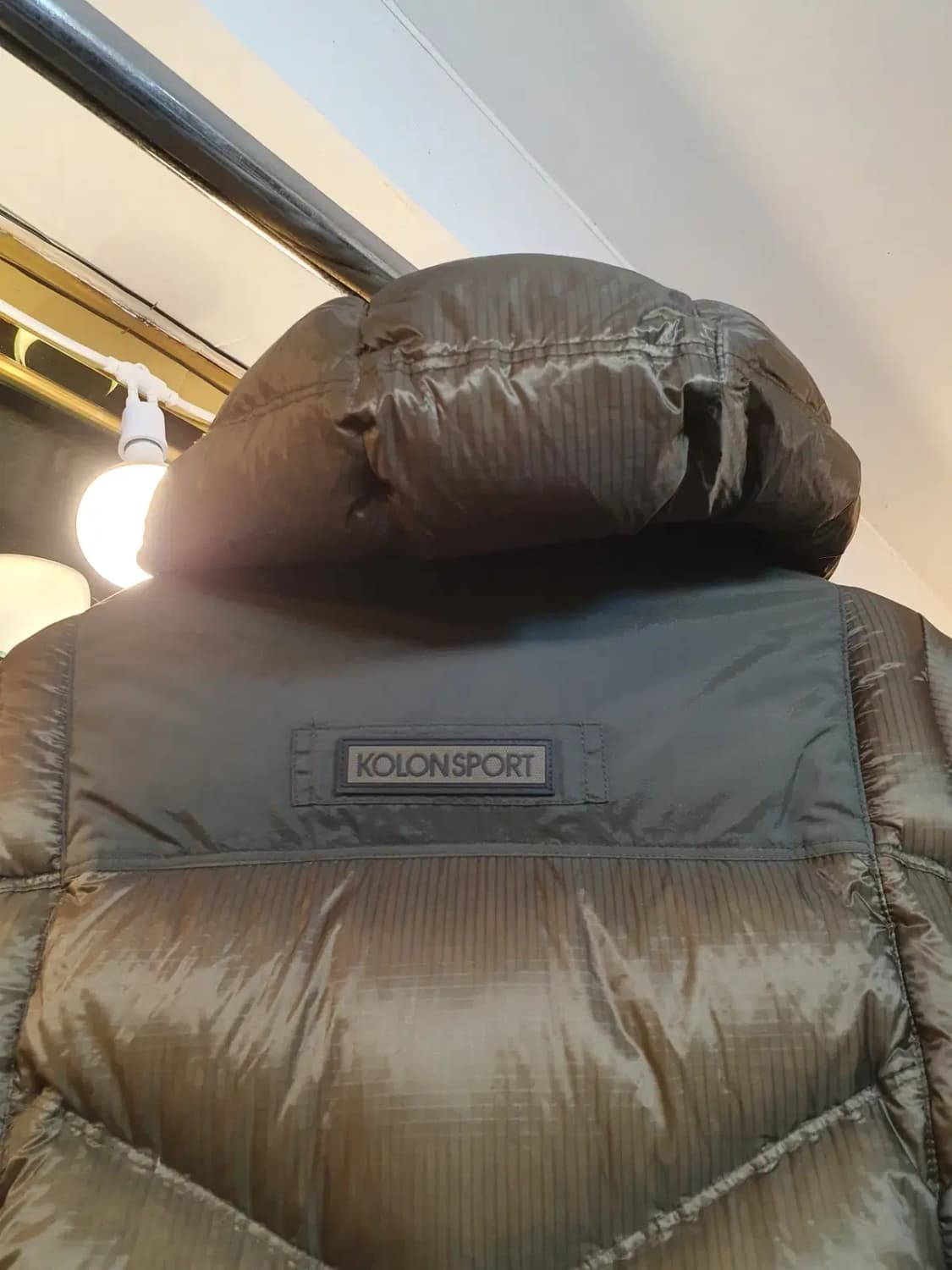 무하자 새상품급 90사이즈 코오롱 거위털 구스다운 최고급 대장급 패딩 상품이미지8