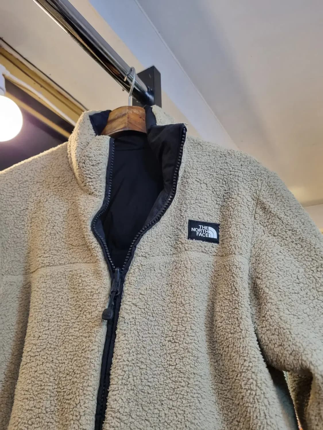 노스페이스 여성 55 가능 청소년용 160사이즈 양면 뽀글이 양털 자켓 상품이미지8