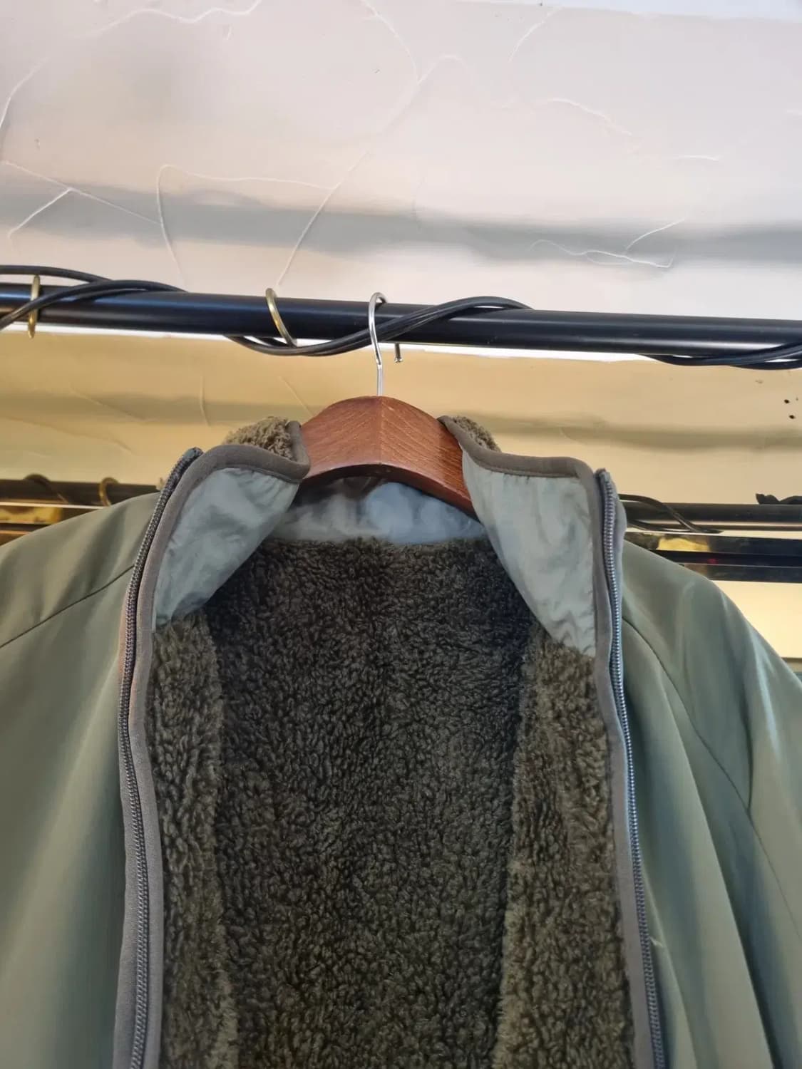 WHIDEOUT 실사이즈L 양면 바람막이 양털 뽀글이 쉐르파 롱후리스자켓 상품이미지3