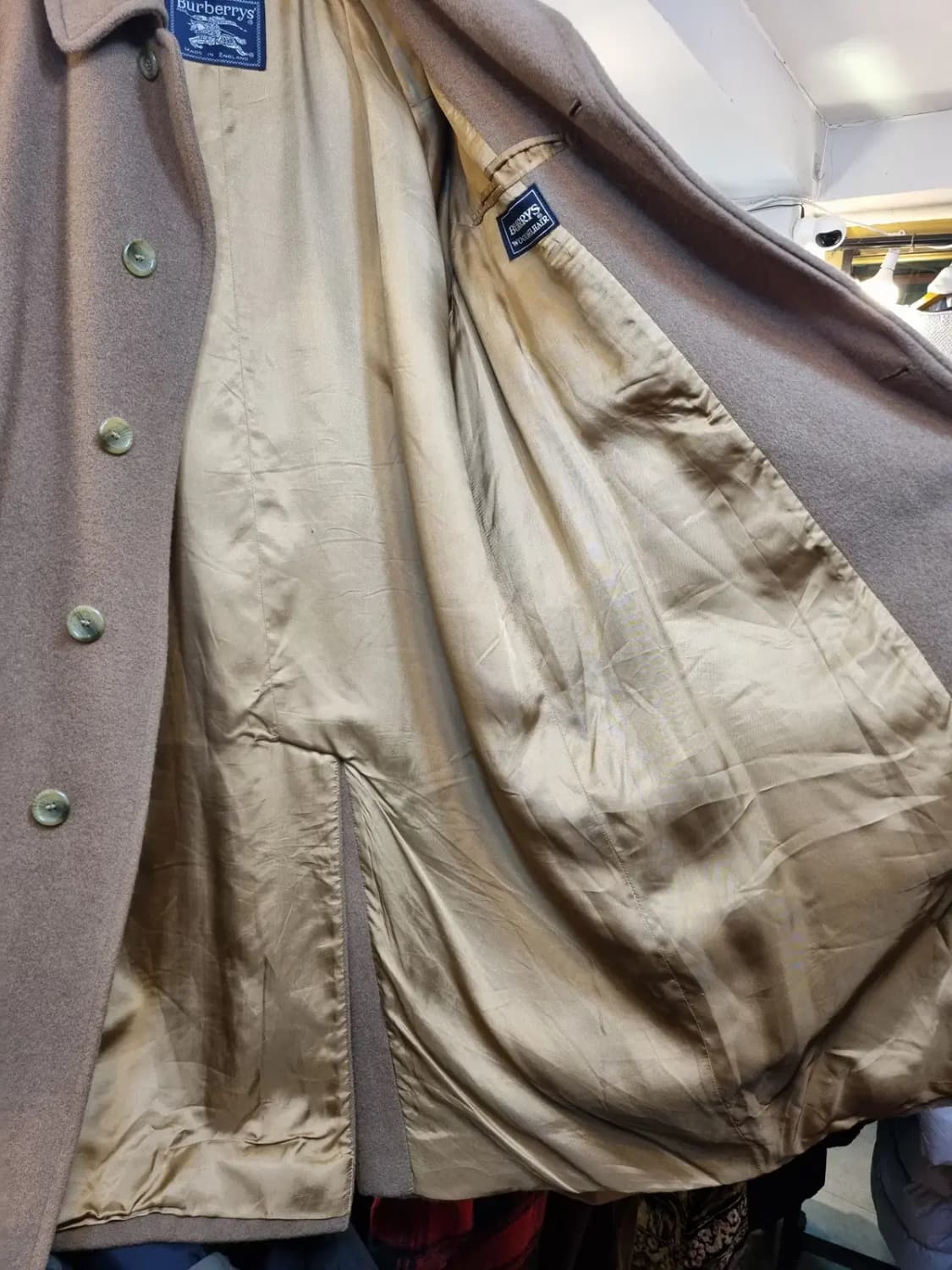 최고급 명품 대장급 끝판왕 버버리 실사이즈 105 카멜 헤어 울 롱코트 상품이미지4