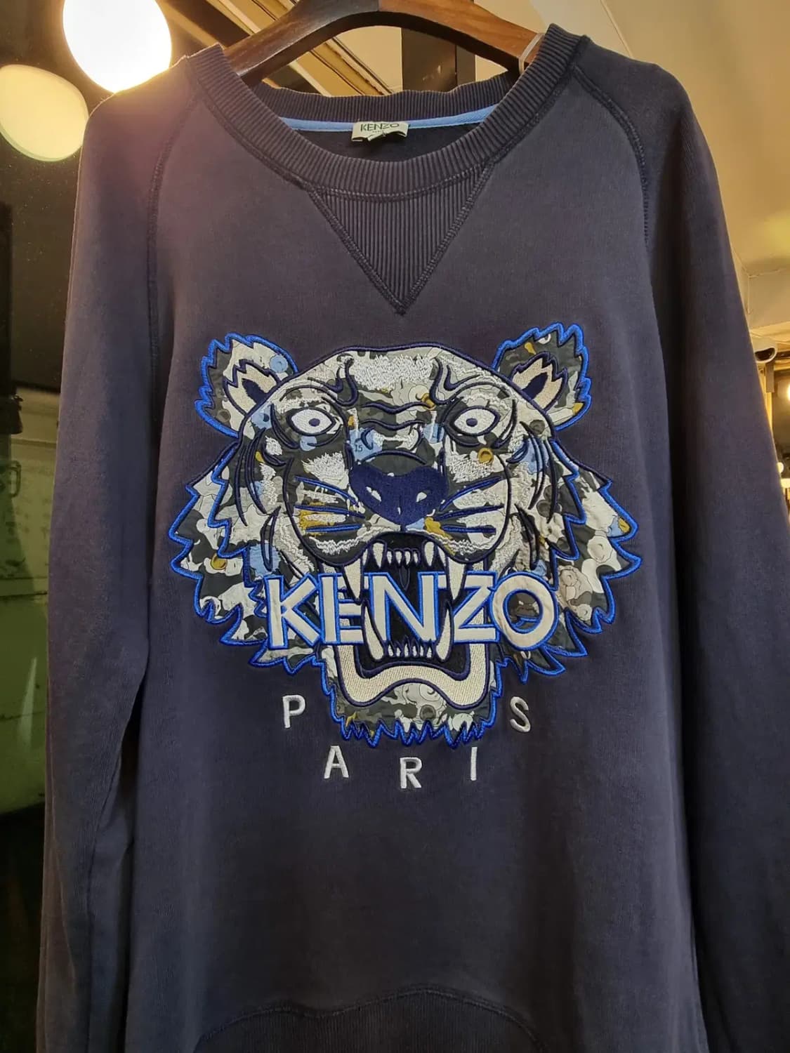겐조 S사이즈 타이거 자수 긴팔 맨투맨 네이비 상품이미지3