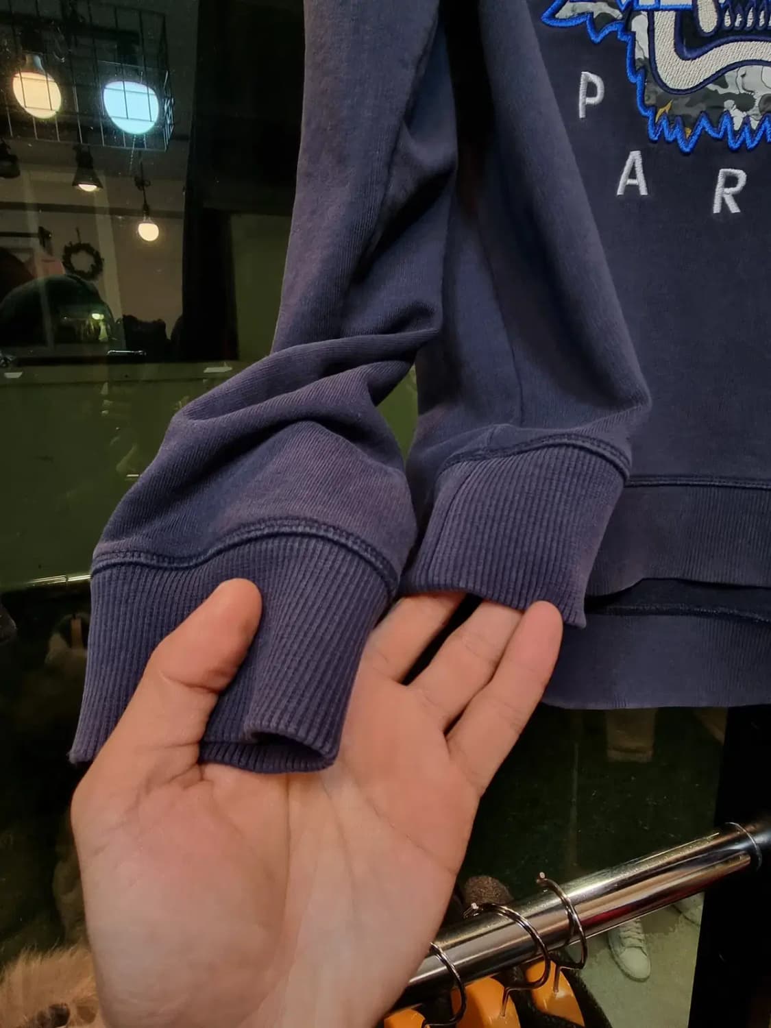 겐조 S사이즈 타이거 자수 긴팔 맨투맨 네이비 상품이미지4