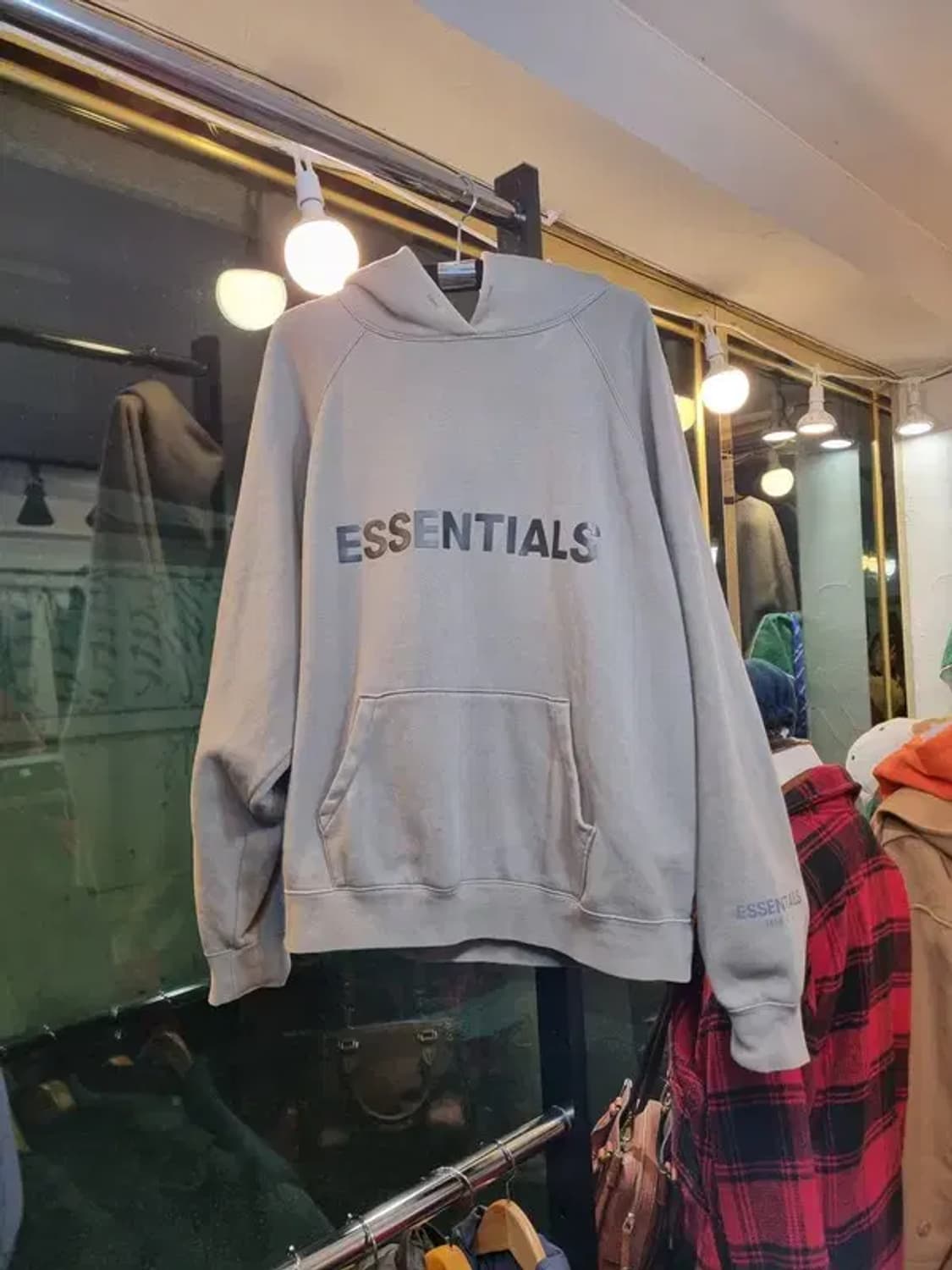 피어오브갓 에센셜 ESSENTIALS 실사이즈 XL 브릭그레이 로고 후드 상품이미지1