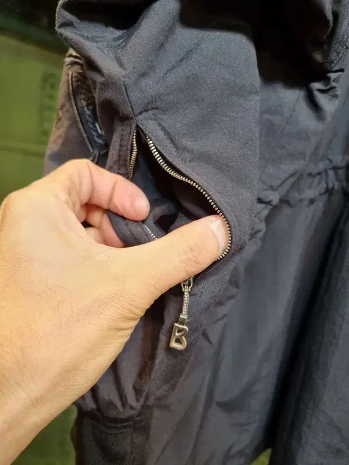 보그너 실사이즈 77~88 노르딕 순록 자수 야상형 퍼 패딩 상품이미지9