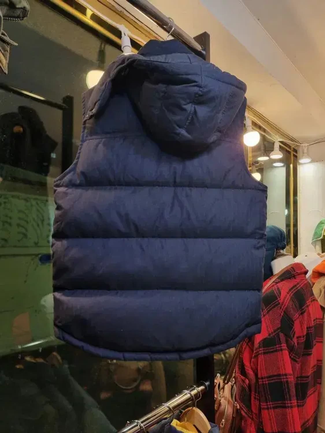 타미힐피거 XL사이즈 헤링본 패턴 깃털 다운 패딩조끼 상품이미지3